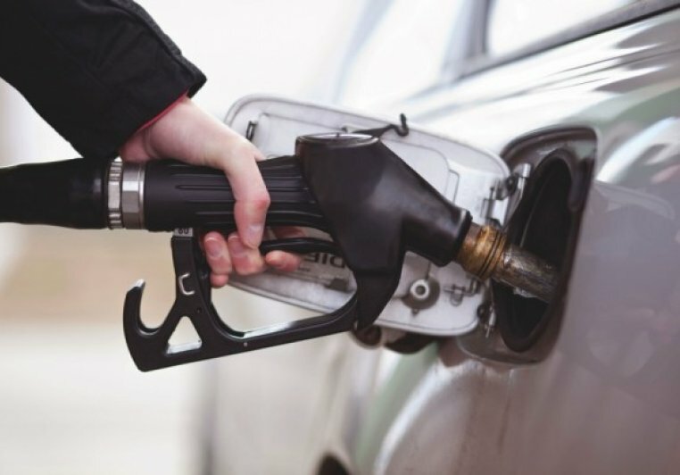 Российские цены на бензин до конца года взлетят на 8%
